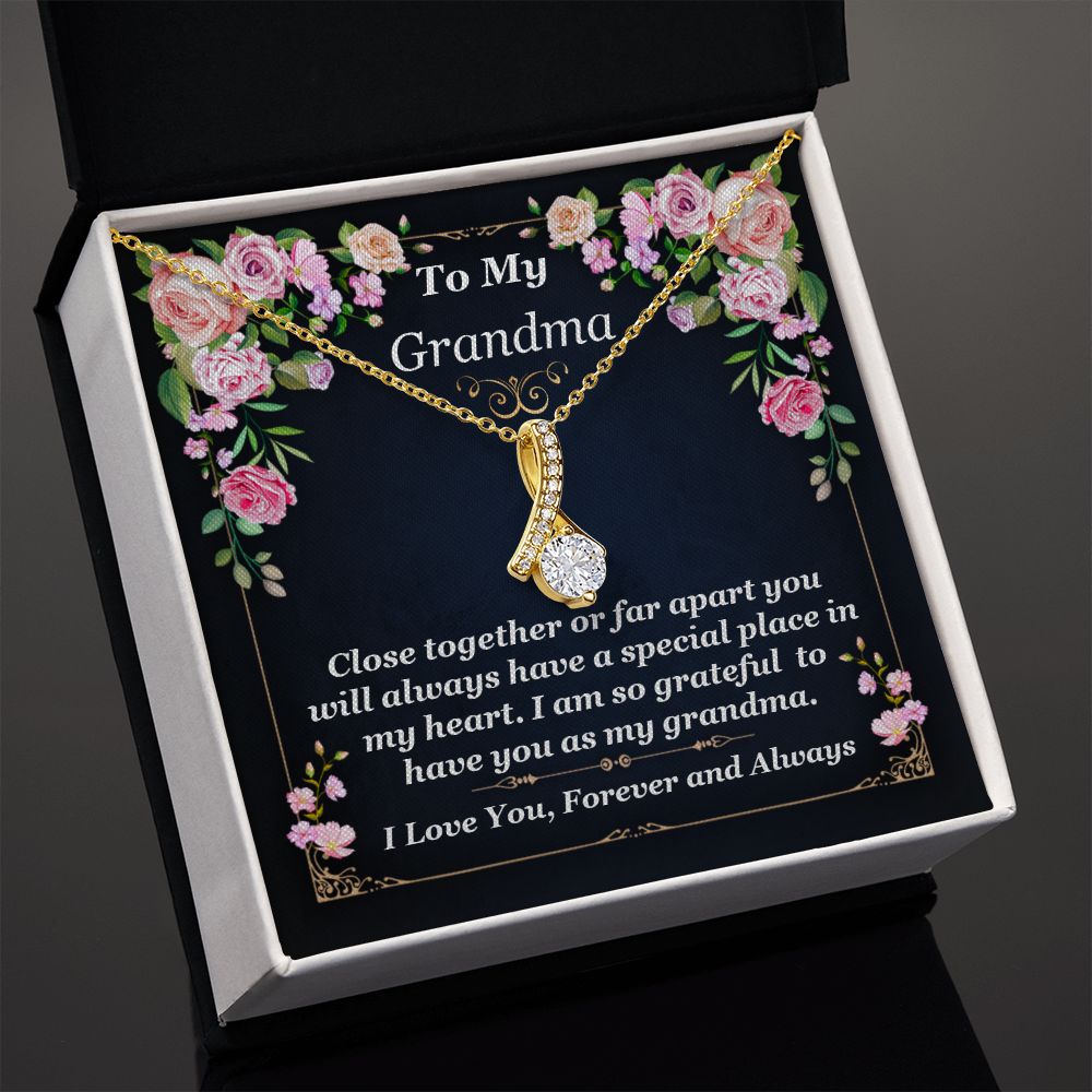 Grandma Alluring Beauty Necklace
