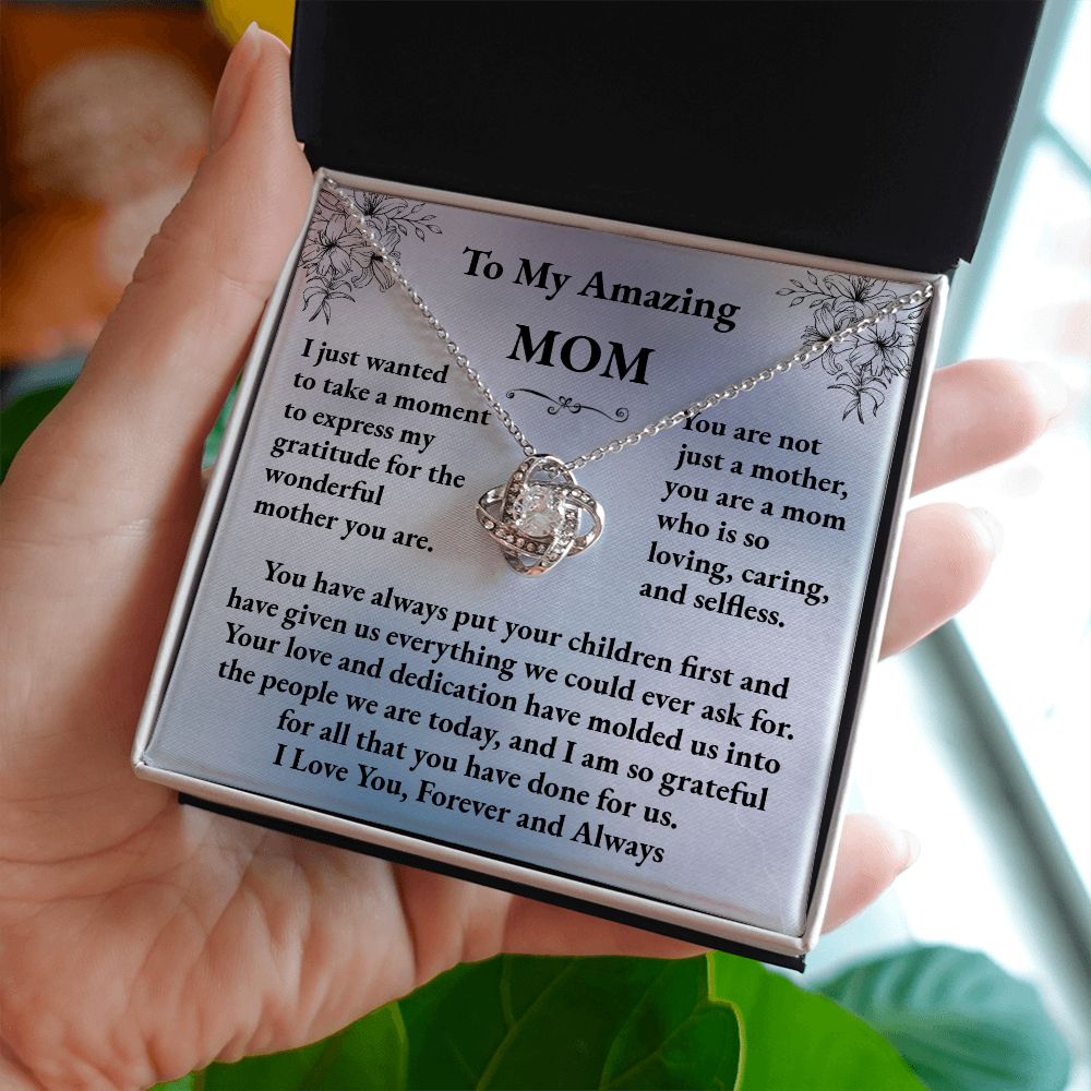 MOM Love Knot Necklace